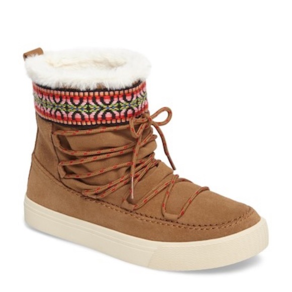 Toms Shoes - TOMS Alpine brown faux fur boots
